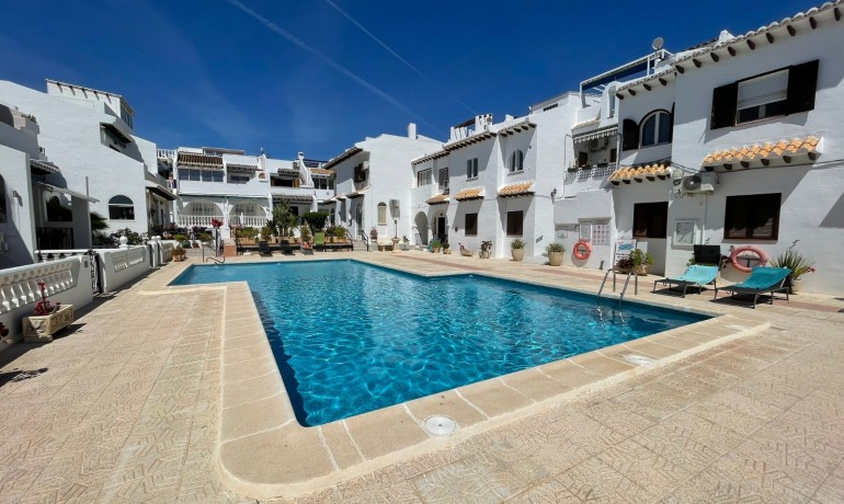 Sale - House -
Ciudad Quesada - Altos de Quesada