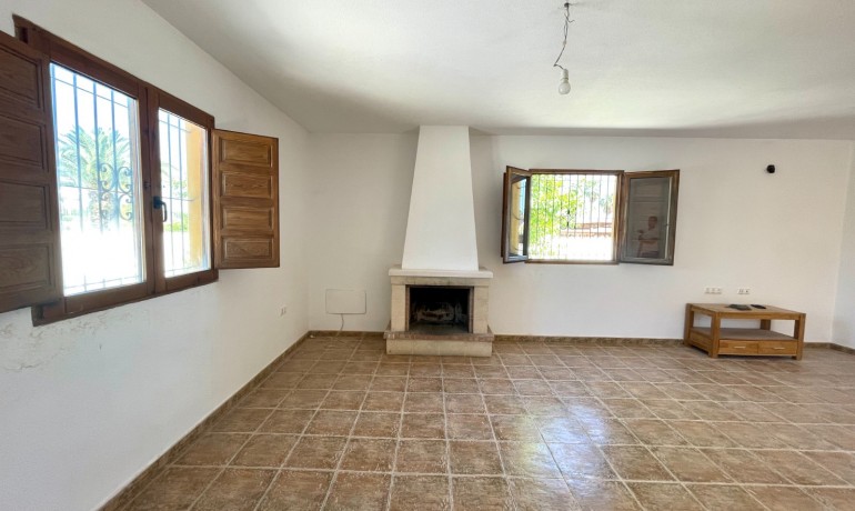 Sale - Finca / Country Property -
Catral - Catral - Country