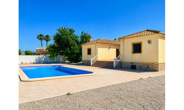 Sale - Finca / Country Property -
Catral - Catral - Country