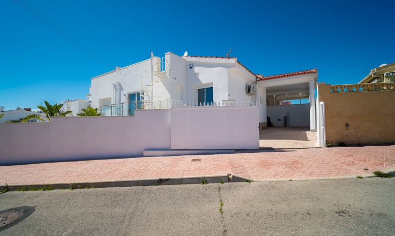 Sale - Apartment / Flat -
Ciudad Quesada - Altos de Quesada