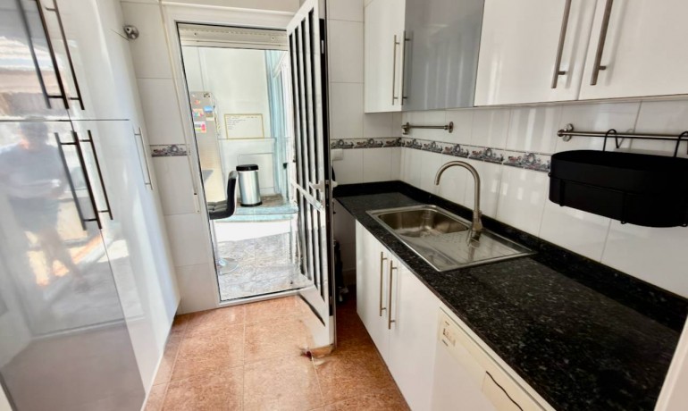 Sale - House -
Los Montesinos - Entre Naranjos / Vistabella Golf