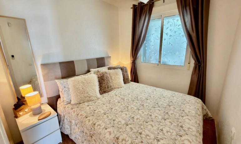 Sale - House -
Los Montesinos - Entre Naranjos / Vistabella Golf