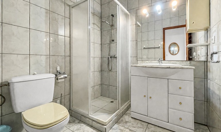 Sale - Apartment / Flat -
Torrevieja - Torreta Florida