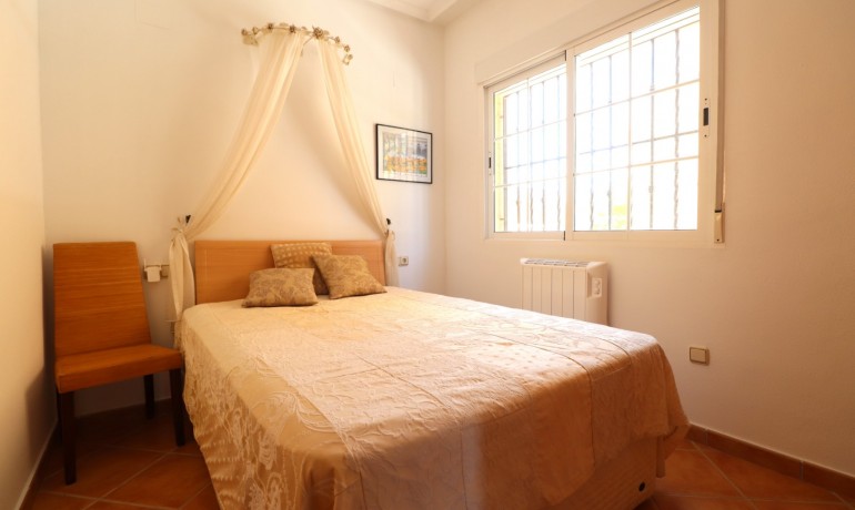 Sale - Villa -
Algorfa - Lo Crispin