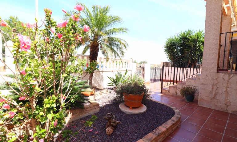 Sale - Villa -
Algorfa - Lo Crispin