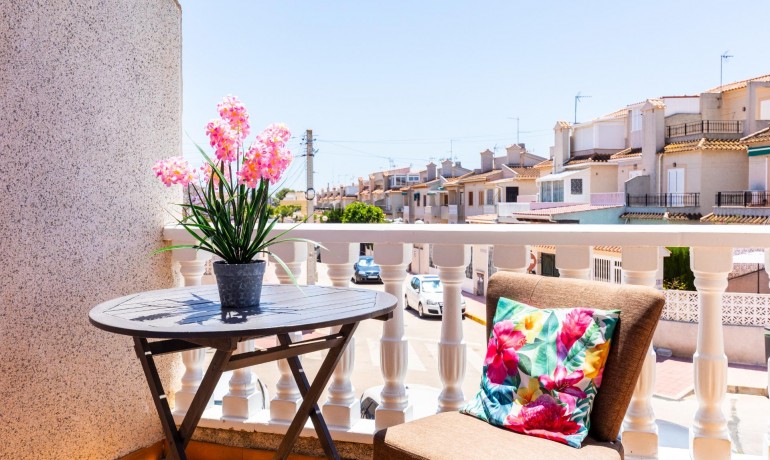 Sale - Apartment / Flat -
Guardamar del Segura* - El moncayo