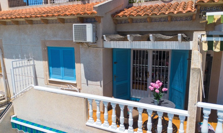 Sale - Apartment / Flat -
Guardamar del Segura* - El moncayo