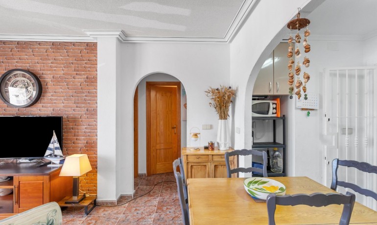 Sale - Apartment / Flat -
Guardamar del Segura* - El moncayo