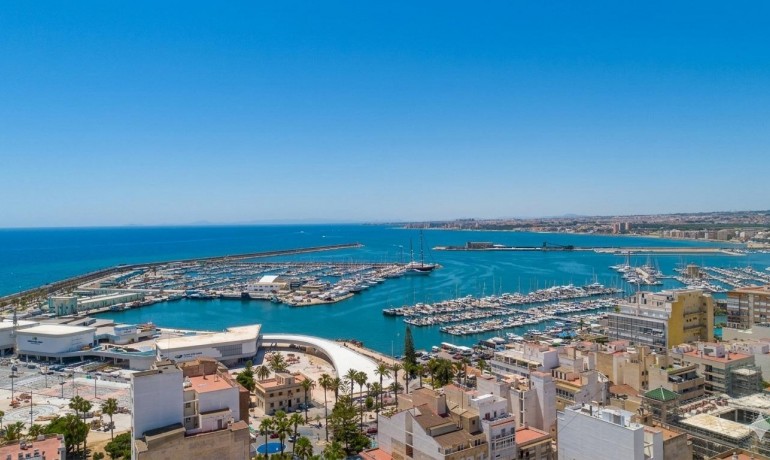 Sale - Apartment / Flat -
Torrevieja* - Puerto Deportivo