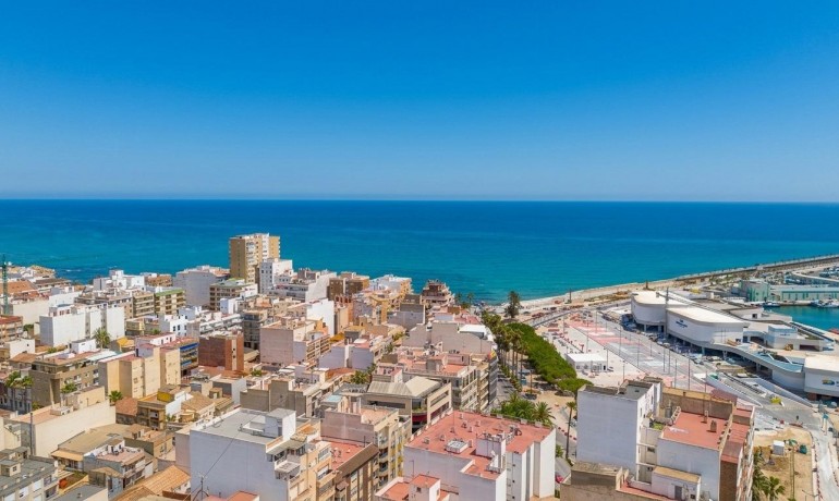 Sale - Apartment / Flat -
Torrevieja* - Puerto Deportivo