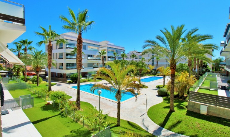 Herverkoop - Appartement / Flat -
Villamartin - Los Dolses