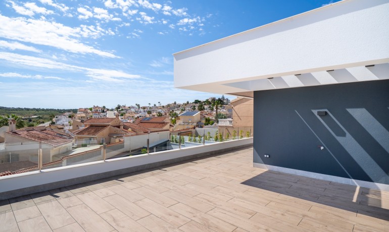Sale - Villa -
Cuidad Quesada* - La Marquesa Golf