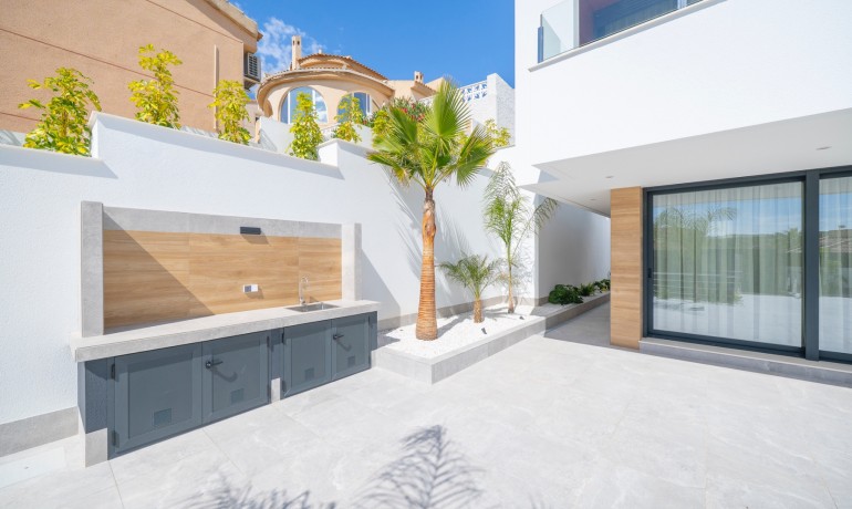 Sale - Villa -
Ciudad Quesada - La Marquesa Golf