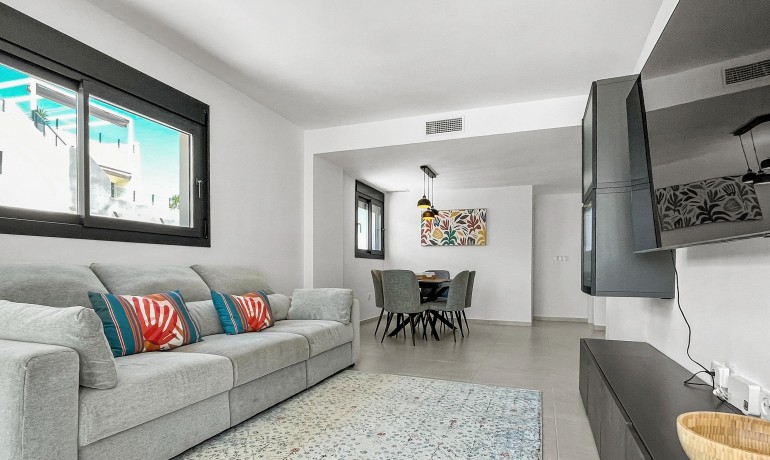 Sale - Apartment / Flat -
Orihuela Costa* - Los Dolses*