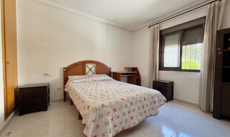 Sale - Villa -
Ciudad Quesada - Ciudad Quesada - Town