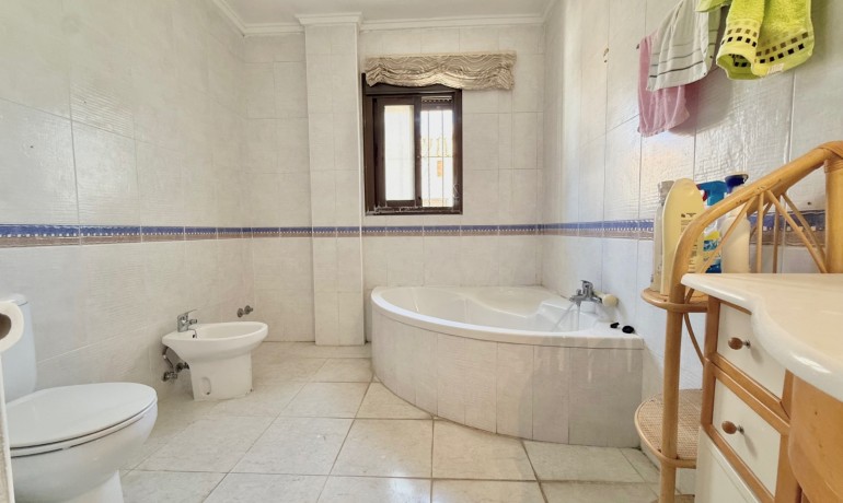 Sale - Villa -
Ciudad Quesada - Ciudad Quesada - Town
