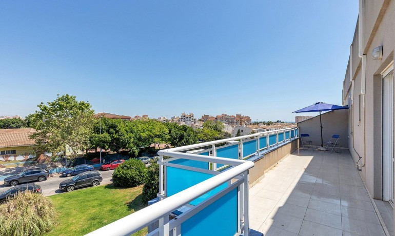 Sale - Apartment / Flat -
Torrevieja* - Estacion de autobuses