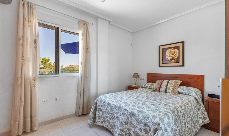 Sale - Apartment / Flat -
Torrevieja* - Estacion de autobuses