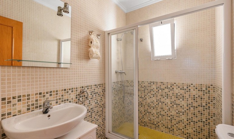 Sale - Apartment / Flat -
Torrevieja* - Estacion de autobuses