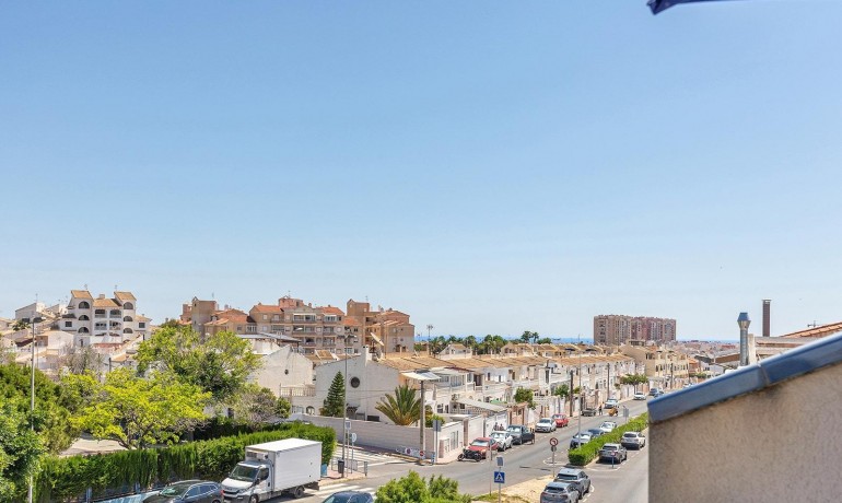 Sale - Apartment / Flat -
Torrevieja* - Estacion de autobuses