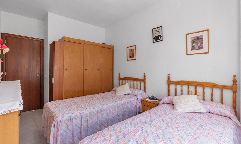 Sale - Apartment / Flat -
Torrevieja* - Estacion de autobuses