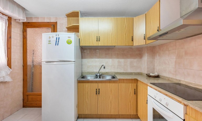 Sale - Apartment / Flat -
Torrevieja* - Estacion de autobuses