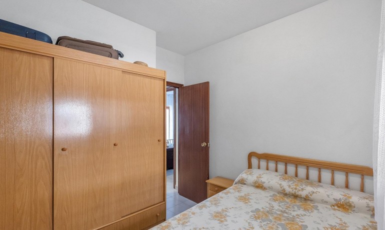 Sale - Apartment / Flat -
Torrevieja* - Estacion de autobuses