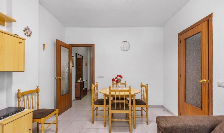 Sale - Apartment / Flat -
Torrevieja* - Estacion de autobuses