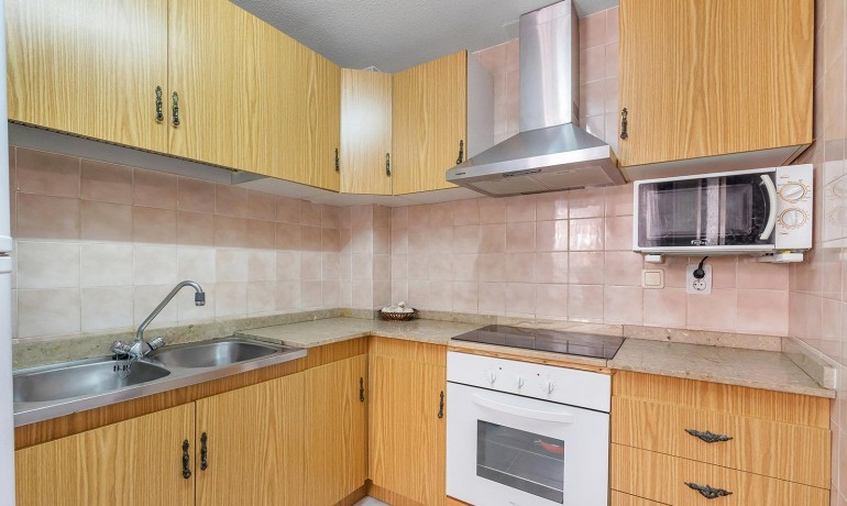 Sale - Apartment / Flat -
Torrevieja* - Estacion de autobuses