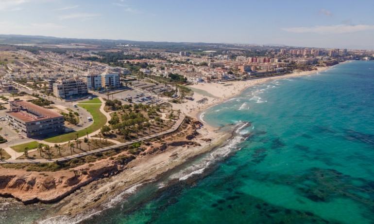 Sale - Apartment / Flat -
Pilar de la Horedada* - Mil Palmeras*