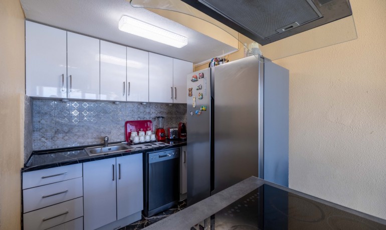 Sale - Apartment / Flat -
Torrevieja* - Mar azul