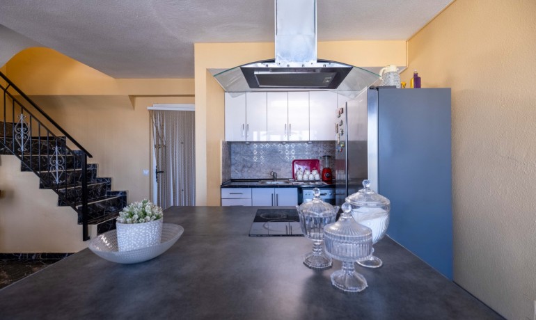 Sale - Apartment / Flat -
Torrevieja* - Mar azul