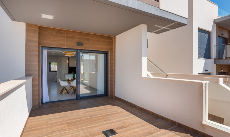 Sale - House -
San Miguel de Salinas* - Bellavista