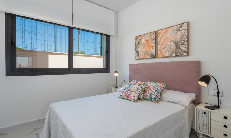 Sale - House -
San Miguel de Salinas* - Bellavista