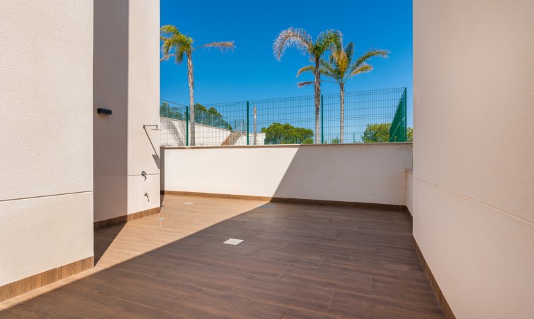 Sale - House -
San Miguel de Salinas* - Bellavista