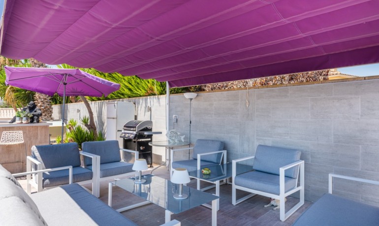 Sale - Finca / Country Property -
Catral - Catral - Country