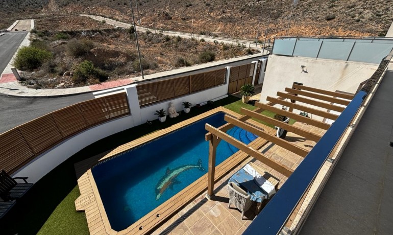 Sale - Villa -
Cox - Cox - Country