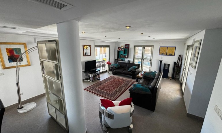 Sale - Villa -
Cox - Cox - Country