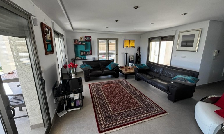 Sale - Villa -
Cox - Cox - Country