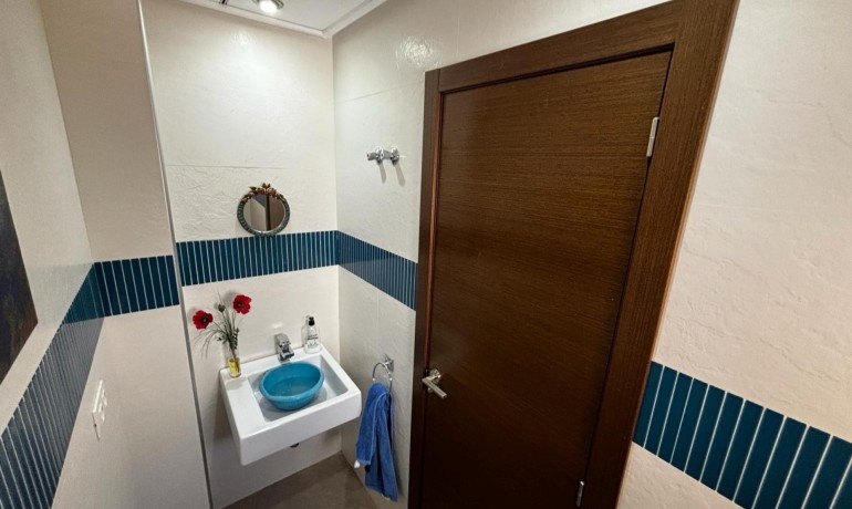 Sale - Villa -
Cox - Cox - Country