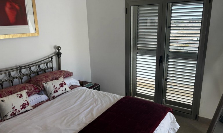 Sale - Villa -
Cox - Cox - Country