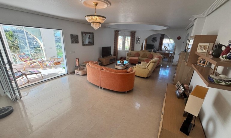 Sale - Villa -
Ciudad Quesada - La Marquesa
