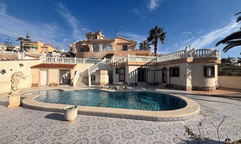 Sale - Villa -
Ciudad Quesada - La Marquesa
