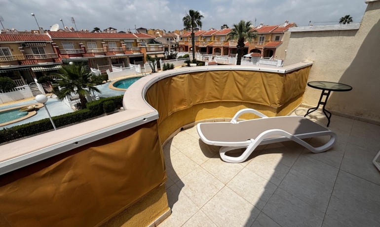 Sale - House -
Ciudad Quesada - Doña Pepa