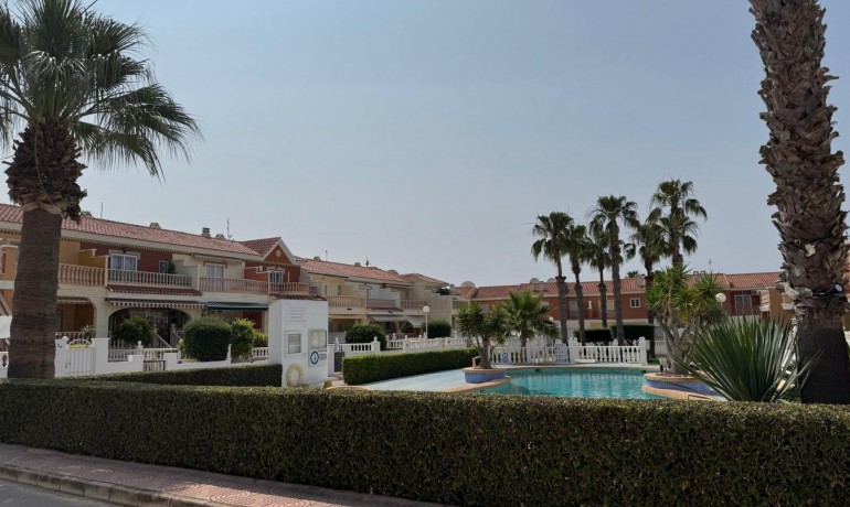 Sale - House -
Ciudad Quesada - Doña Pepa