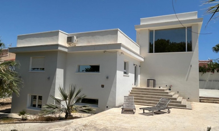 Sale - Villa -
Ciudad Quesada - Ciudad Quesada - Town