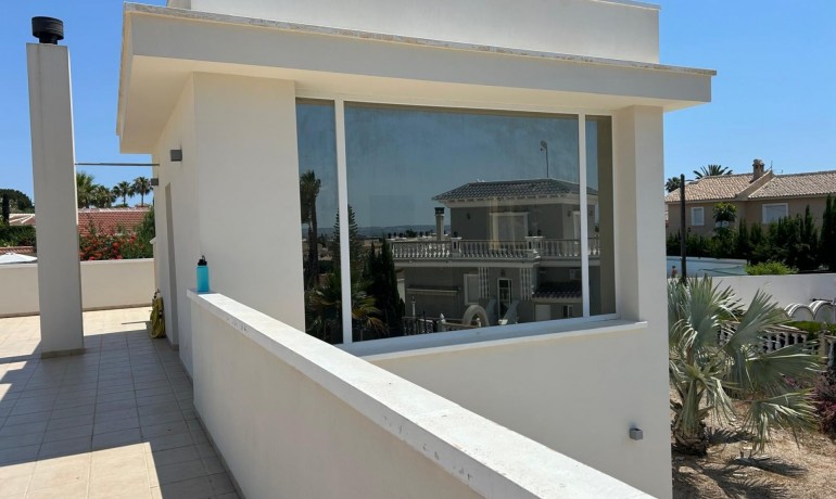 Sale - Villa -
Ciudad Quesada - Ciudad Quesada - Town