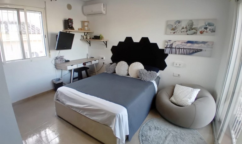 Venta - Villa -
Ciudad Quesada - Doña Pepa