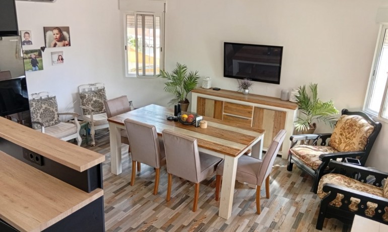 Venta - Villa -
Ciudad Quesada - Doña Pepa