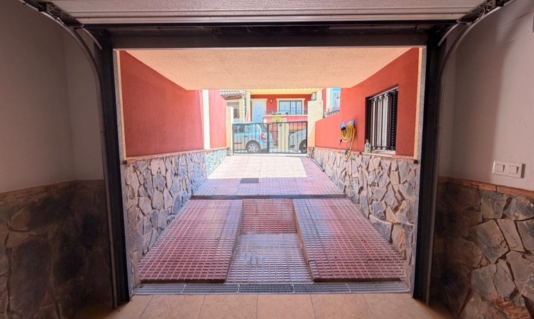 Sale - House -
Catral - Catral - Town